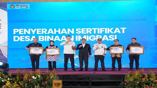 Menteri Imipas Kukuhkan 53 PIMPASA dan Resmikan Tiga Immigration Lounge di Sumatera Utara
