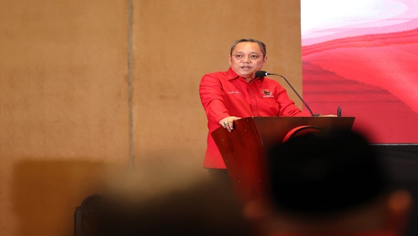 deddy-sitorus-ada-pesan-dalam-pidato-politik-ahy